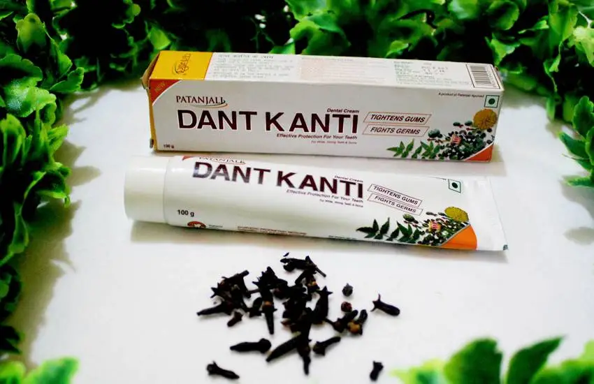 Benefits of Dant Kanti Manjan: The Ultimate Ayurvedic Solution for Healthy Teeth and Gums"